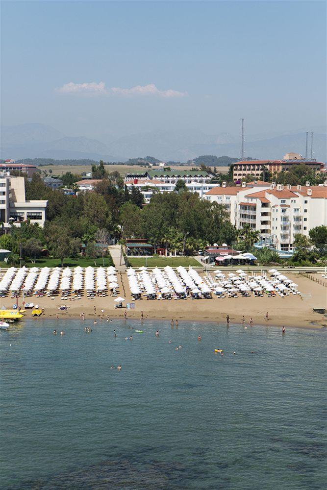 Larissa Beach Club Side Exterior foto